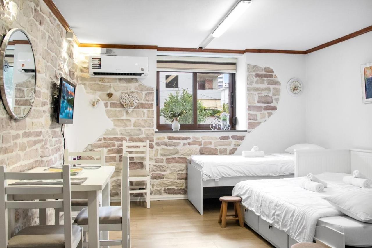 Appartamento Solhouse Gjirokastër Esterno foto
